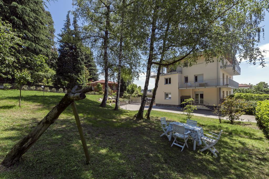B&B Villa Giuli Варезе Екстер'єр фото
